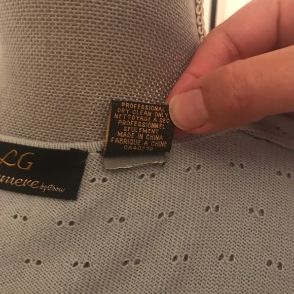 Beautiful Cashmere & Silk Cardigan - Picture 7 of 7